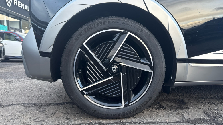 Hyundai IONIQ 5 168kW Ultimate 84 kWh 5dr Auto Electric Hatchback